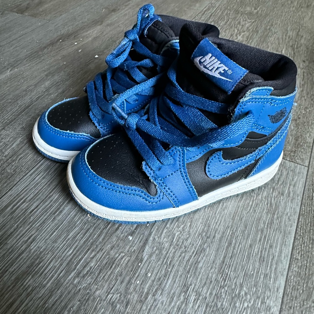 Nike Blue and Black Sneakers High-Top Design